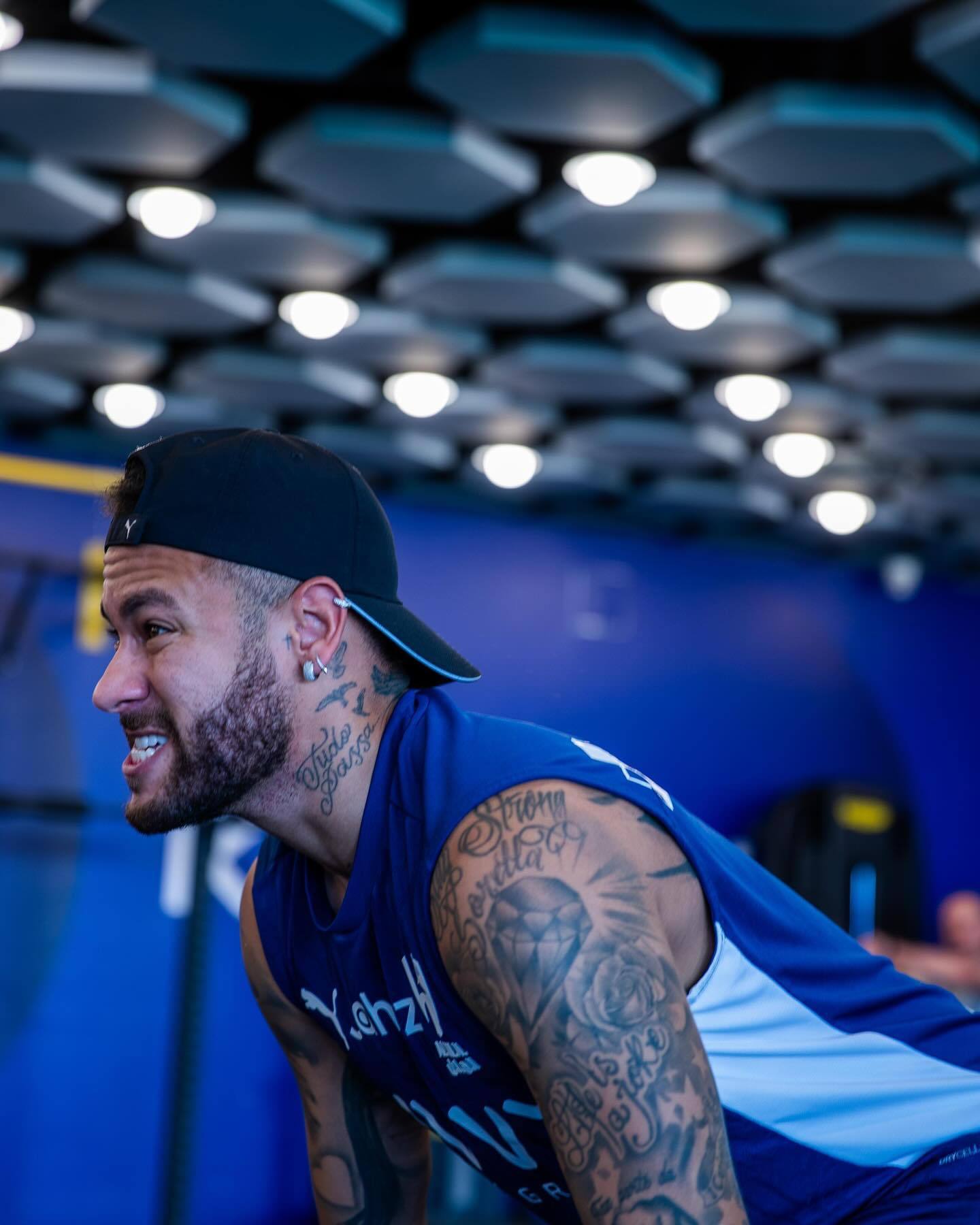 德转公布英超U21身价榜，切尔西18岁新星8000万欧居首（转会市场发布英超U21身价榜，切尔西18岁新星以8000万欧登顶）