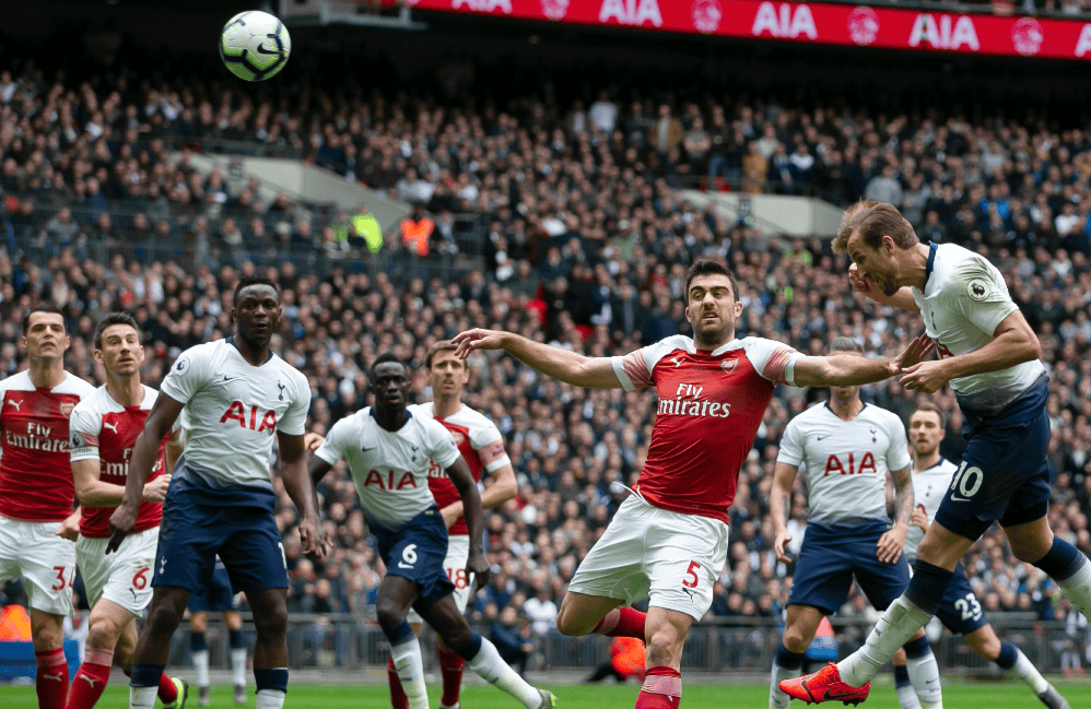 德天空：多特愿涨薪续约阿德耶米，但门德斯要求加解约条款（德媒：多特愿为阿德耶米涨薪续约，门德斯坚持加入解约条款）