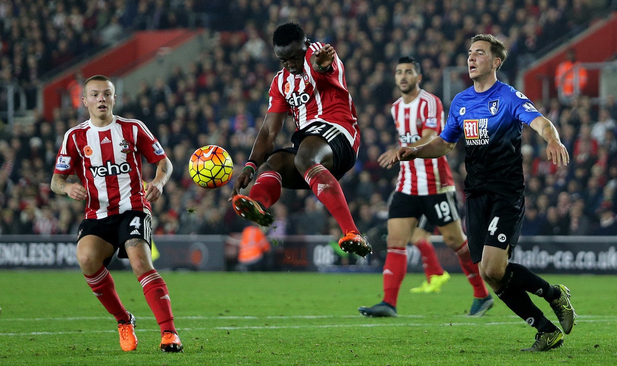 篮球战术中的挡拆精髓