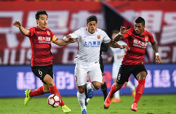 皇马后卫伤6个停2个，下轮西甲或只有2名正印一线队后卫可用（皇马后防告急：6伤2停，下轮西甲恐仅两名一线队正牌后卫可出战）