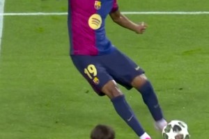 杰伦·约翰逊30+12+12助老鹰终结连败，首次连场三双