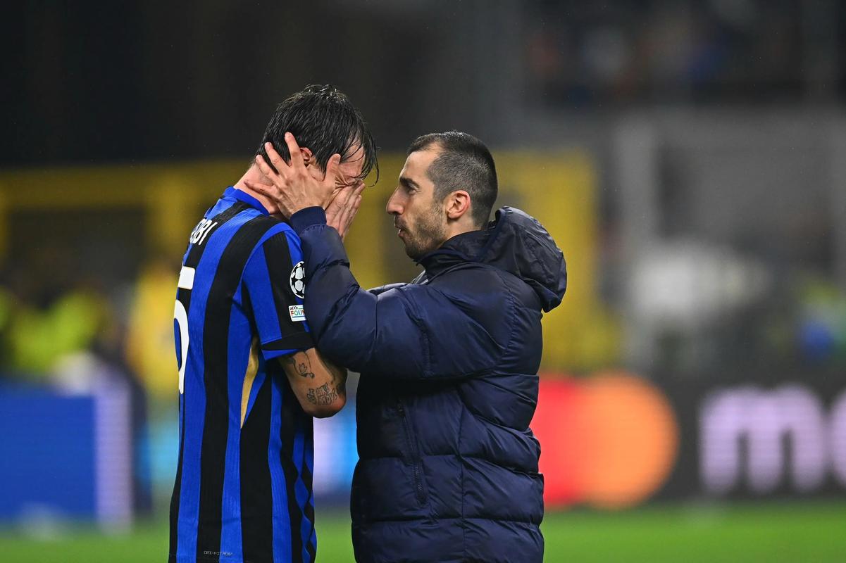 邓加：巴西球员和欧洲球员是不一样的，他们总想上场踢球