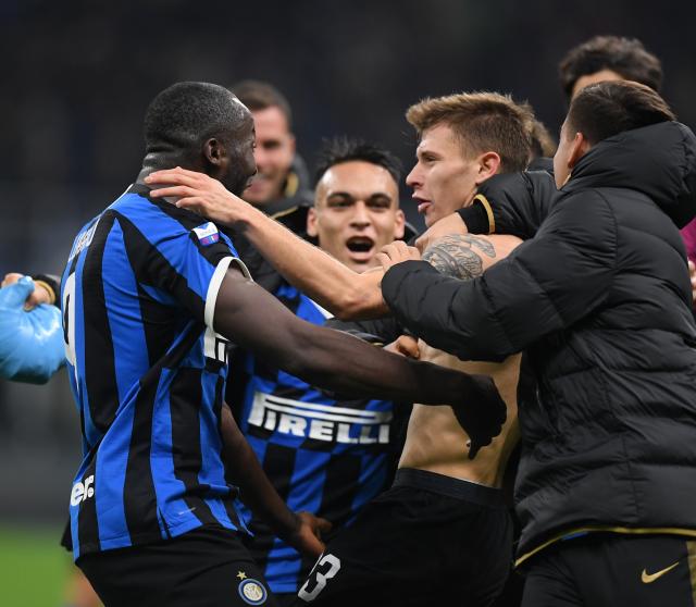 泽林斯基：制胜球有运气加持；为避免停赛未过多参与身体对抗