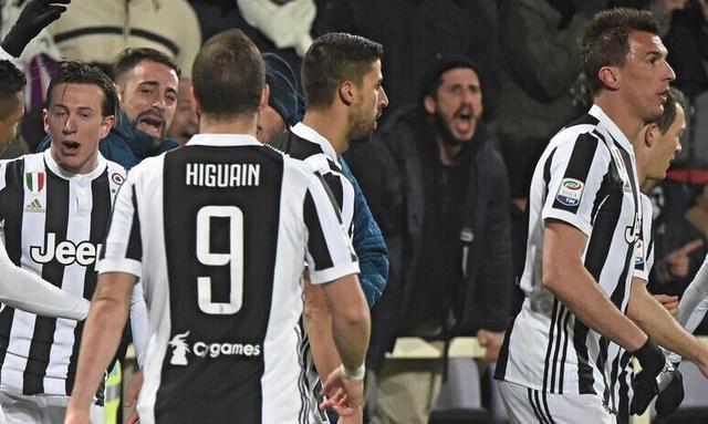 瓜帅：曼城还没达到争冠水准；我的未来？没有人能够说得准（瓜迪奥拉：曼城距离争冠尚有差距；我的去留？无人能确定）