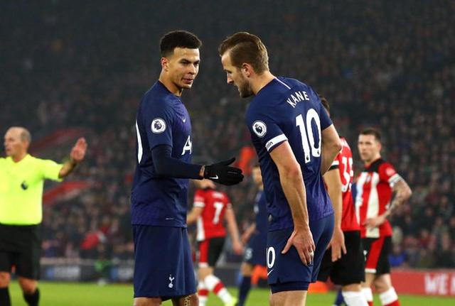 英超战报：塔尔比破门，维尔茨造乌龙，利物浦1-1桑德兰（英超焦点战：塔尔比建功，维尔茨逼出乌龙，利物浦1-1战平桑德兰）