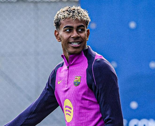 皇马点球让球迷愤怒，众记者也齐批：太丢人，姆巴佩不该罚进（皇马争议点球惹怒球迷，记者集体抨击：太丢人，姆巴佩不该将点球罚中）