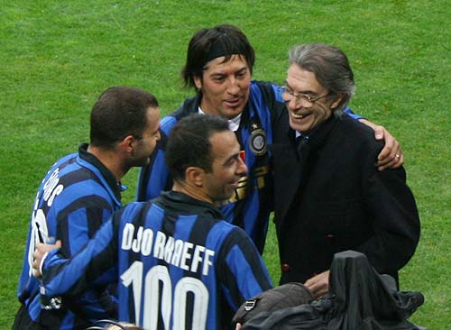 足协征集2026年国足热身赛承办赛区，国足参加三国或四国赛（足协启动征集2026年国足热身赛承办地，国足拟参加三国或四国赛）