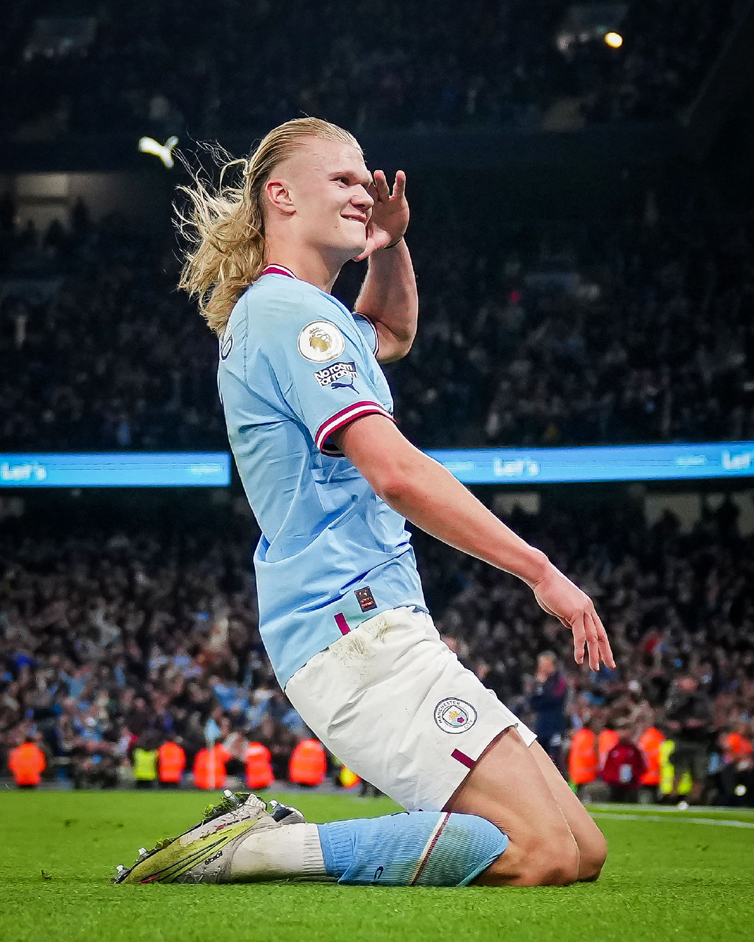 美媒：锡安前队友称锡安拥有詹姆斯级别的天赋，本可以更出色